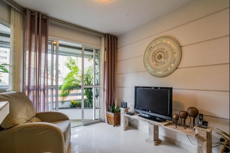 Apartamento à venda com 110m², 3 quartos e 2 vagas Apartamento à venda com 110m², 3 quartos e 2 vagasSala