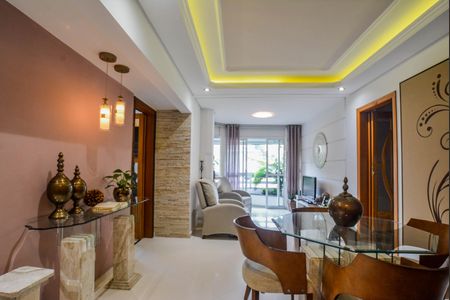 Apartamento à venda com 110m², 3 quartos e 2 vagas Apartamento à venda com 110m², 3 quartos e 2 vagasSala