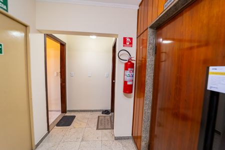 Apartamento à venda com 79m², 2 quartos e 1 vaga Apartamento à venda com 79m², 2 quartos e 1 vagaÁrea comum