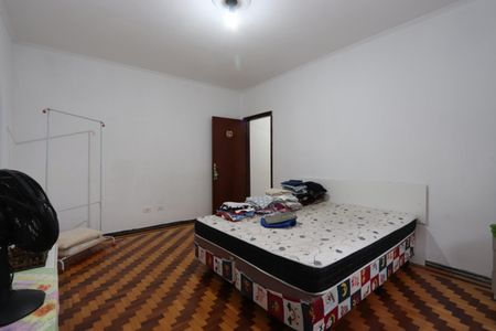 Casa à venda com 220m², 4 quartos e 3 vagasQuarto 2