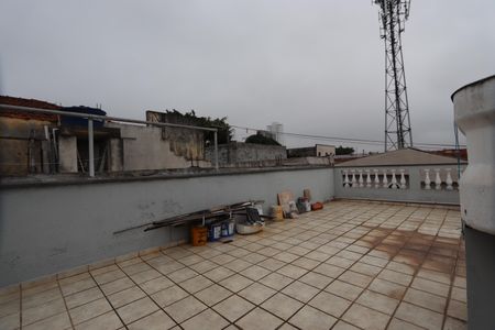 Casa à venda com 220m², 4 quartos e 3 vagasSolário