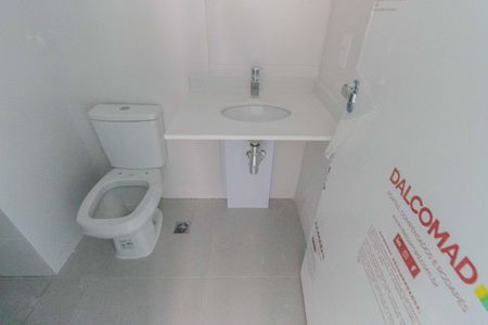 Apartamento à venda com 69m², 2 quartos e 1 vaga Apartamento à venda com 69m², 2 quartos e 1 vagaBanheiro Social