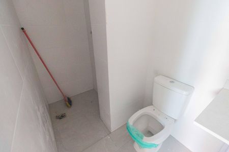 Apartamento à venda com 60m², 2 quartos e 1 vaga Apartamento à venda com 60m², 2 quartos e 1 vagaBanheiro