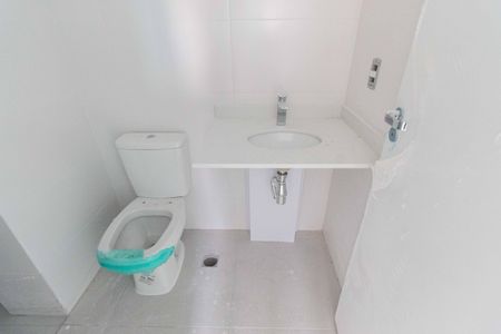 Apartamento à venda com 60m², 2 quartos e 1 vaga Apartamento à venda com 60m², 2 quartos e 1 vagaBanheiro