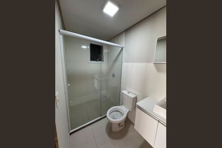 Banheiro de apartamento à venda com 2 quartos, 44m² em Santo Afonso, Novo Hamburgo