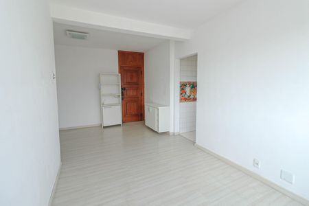 Apartamento à venda com 65m², 1 quarto e 2 vagas Apartamento à venda com 65m², 1 quarto e 2 vagasSala