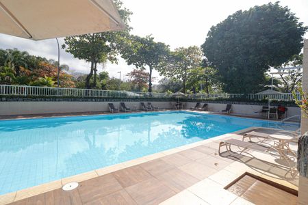 Apartamento à venda com 65m², 1 quarto e 2 vagas Apartamento à venda com 65m², 1 quarto e 2 vagasÁrea comum