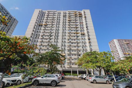 Apartamento à venda com 65m², 1 quarto e 2 vagas Apartamento à venda com 65m², 1 quarto e 2 vagasFachada