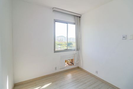 Apartamento à venda com 65m², 1 quarto e 2 vagas Apartamento à venda com 65m², 1 quarto e 2 vagasQuarto 1