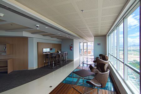 Apartamento à venda com 76m², 2 quartos e 1 vaga Apartamento à venda com 76m², 2 quartos e 1 vagaÁrea comum