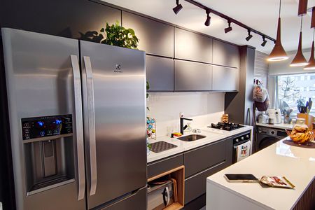 Apartamento à venda com 76m², 2 quartos e 1 vaga Apartamento à venda com 76m², 2 quartos e 1 vagaCozinha e Área de Serviço