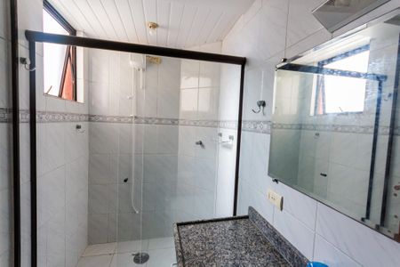 Apartamento à venda com 74m², 3 quartos e 1 vaga Apartamento à venda com 74m², 3 quartos e 1 vagaBanheiro da Suíte