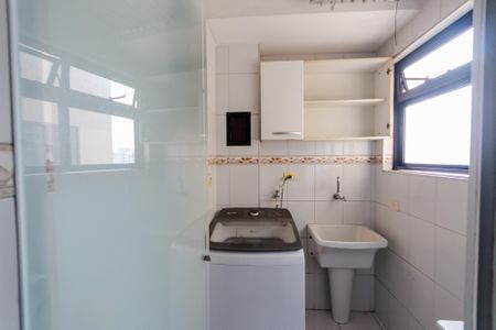 Apartamento à venda com 74m², 3 quartos e 1 vaga Apartamento à venda com 74m², 3 quartos e 1 vagaÁrea de Serviço