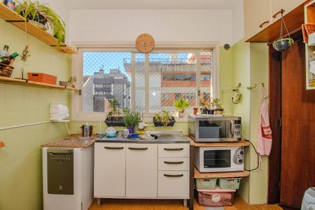 Apartamento para alugar com 260m², 3 quartos e 4 vagasCozinha e Área de Serviço