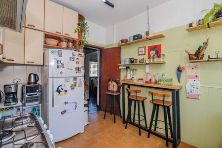 Apartamento para alugar com 260m², 3 quartos e 4 vagasCozinha e Área de Serviço