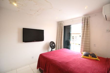 Casa de condomínio à venda com 90m², 3 quartos e 1 vagaSuíte