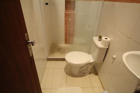 Casa de condomínio à venda com 90m², 3 quartos e 1 vagaBanheiro social