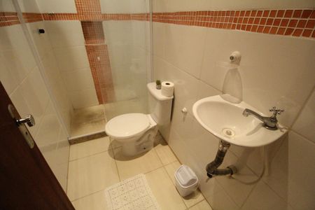 Casa de condomínio à venda com 90m², 3 quartos e 1 vagaBanheiro social