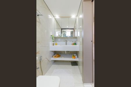 Apartamento à venda com 190m², 3 quartos e 3 vagasBanheiro suíte