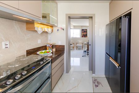 Apartamento à venda com 190m², 3 quartos e 3 vagasCozinha