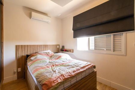 Casa de condomínio à venda com 194m², 3 quartos e 2 vagas Casa de condomínio à venda com 194m², 3 quartos e 2 vagasQuarto 2