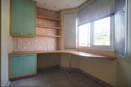 Casa de condomínio à venda com 100m², 3 quartos e 3 vagasQuarto 2