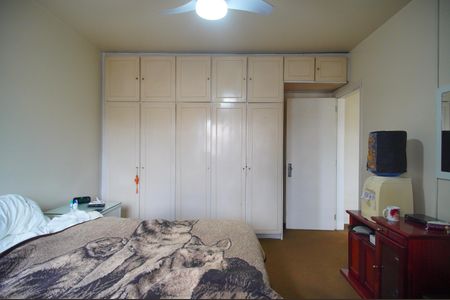 Casa à venda com 312m², 4 quartos e 2 vagasQuarto 3