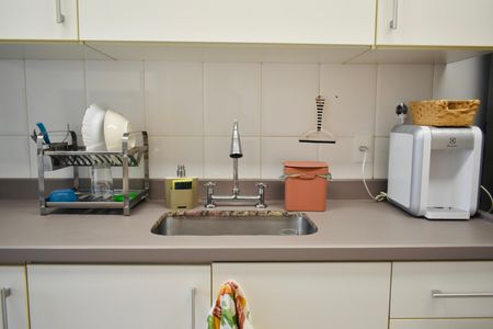 Apartamento à venda com 105m², 3 quartos e 3 vagas Apartamento à venda com 105m², 3 quartos e 3 vagasCozinha