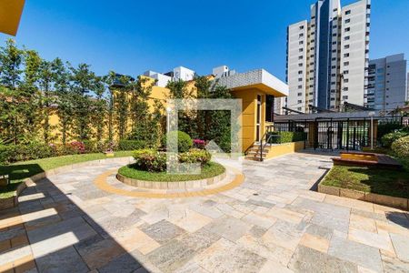 Apartamento à venda com 105m², 3 quartos e 3 vagas Apartamento à venda com 105m², 3 quartos e 3 vagasEntrada