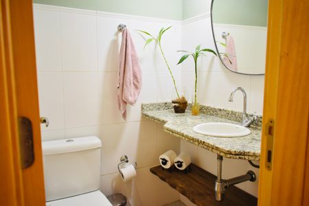 Apartamento à venda com 105m², 3 quartos e 3 vagas Apartamento à venda com 105m², 3 quartos e 3 vagasLavabo