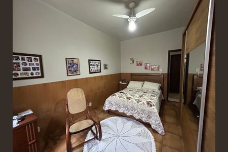 Casa à venda com 70m², 4 quartos e 1 vagaQuarto 2