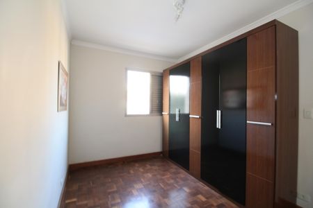 Apartamento à venda com 64m², 2 quartos e 1 vagaQuarto 2