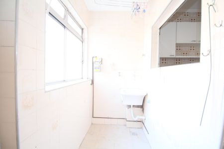 Apartamento à venda com 64m², 2 quartos e 1 vagaÁrea de Serviço