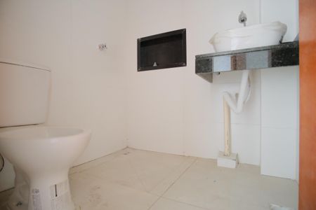 Apartamento à venda com 45m², 2 quartos e sem vagaBanheiro