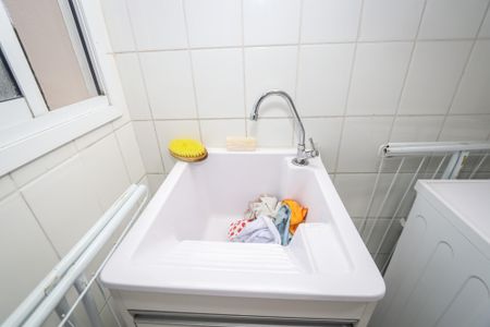 Apartamento à venda com 62m², 2 quartos e 1 vaga Apartamento à venda com 62m², 2 quartos e 1 vagaLavanderia