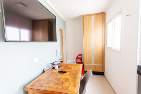 Apartamento à venda com 88m², 2 quartos e 1 vaga Apartamento à venda com 88m², 2 quartos e 1 vagaCozinha e Área de Serviço