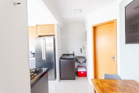 Apartamento à venda com 88m², 2 quartos e 1 vaga Apartamento à venda com 88m², 2 quartos e 1 vagaCozinha e Área de Serviço