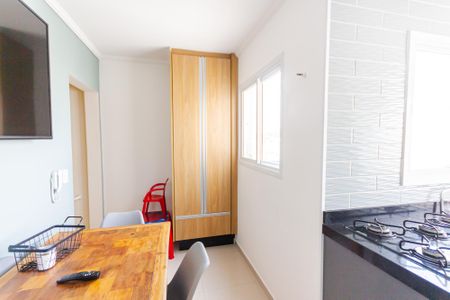 Apartamento à venda com 88m², 2 quartos e 1 vaga Apartamento à venda com 88m², 2 quartos e 1 vagaCozinha e Área de Serviço