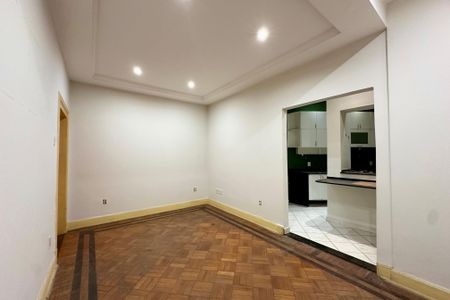 Apartamento para alugar com 80m², 2 quartos e sem vagaSala