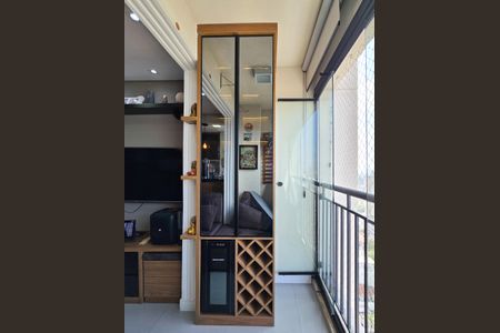 Apartamento à venda com 42m², 1 quarto e 1 vaga Apartamento à venda com 42m², 1 quarto e 1 vagaSacada