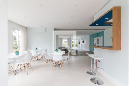 Apartamento à venda com 42m², 1 quarto e 1 vaga Apartamento à venda com 42m², 1 quarto e 1 vagaÁrea comum - Salão de festas