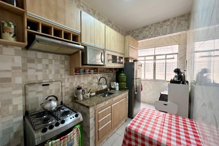 Apartamento à venda com 72m², 2 quartos e sem vaga Apartamento à venda com 72m², 2 quartos e sem vagaCozinha