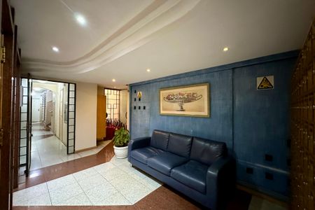 Apartamento à venda com 72m², 2 quartos e sem vaga Apartamento à venda com 72m², 2 quartos e sem vagaPortaria