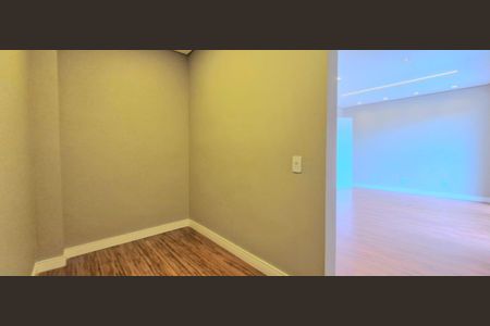 Casa de condomínio à venda com 525m², 4 quartos e 3 vagas Casa de condomínio à venda com 525m², 4 quartos e 3 vagasClosed suíte 3