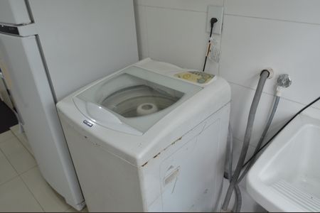 Apartamento à venda com 48m², 2 quartos e 1 vaga Apartamento à venda com 48m², 2 quartos e 1 vagaÁrea de Serviço