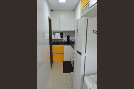 Apartamento à venda com 48m², 2 quartos e 1 vaga Apartamento à venda com 48m², 2 quartos e 1 vagaCozinha