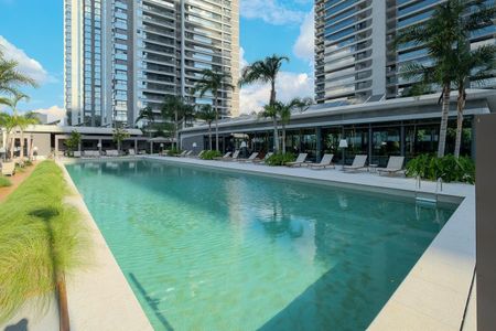 Apartamento à venda com 330m², 3 quartos e 5 vagas Apartamento à venda com 330m², 3 quartos e 5 vagasPiscina