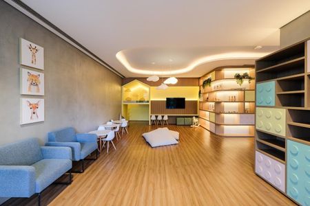 Apartamento à venda com 330m², 3 quartos e 5 vagas Apartamento à venda com 330m², 3 quartos e 5 vagasSala