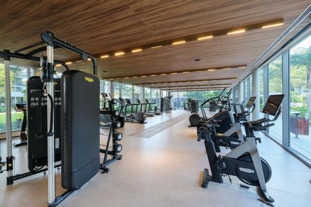 Apartamento à venda com 330m², 3 quartos e 5 vagas Apartamento à venda com 330m², 3 quartos e 5 vagasAcademia