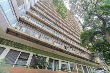 Studio à venda com 29m², 1 quarto e sem vaga Studio à venda com 29m², 1 quarto e sem vagaFachada